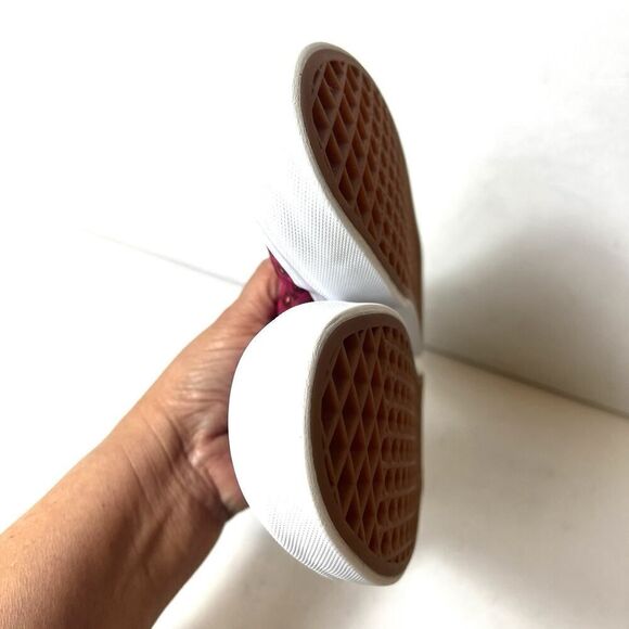 VANS OFF The Wall Red Mix Print Canvas Skate Shoes Women's 6 Low Lace Up Sneaker - Picture 6 of 11